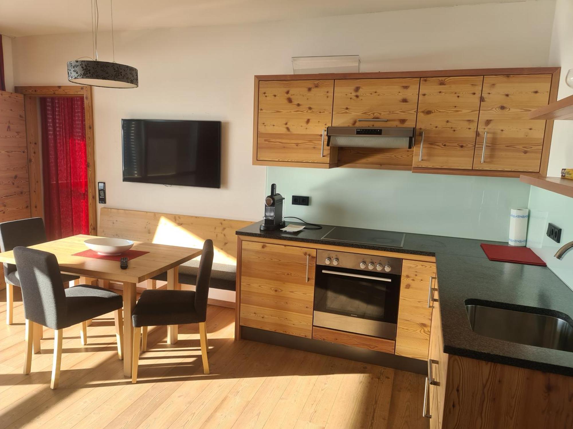 Apartment Panoramablick Gerlitzen Inkl Hotelanbindung Pölling Eksteriør bilde
